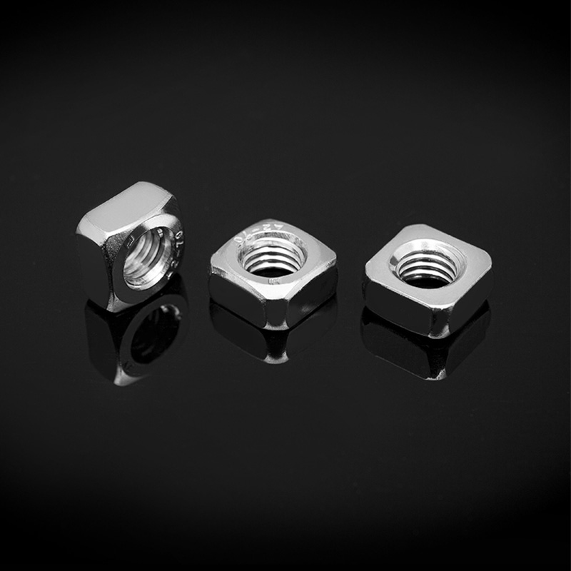 DIN 557 čtyřhranná matice z nerezové oceli DIN 557 čtyřhranná matice z nerezové oceli